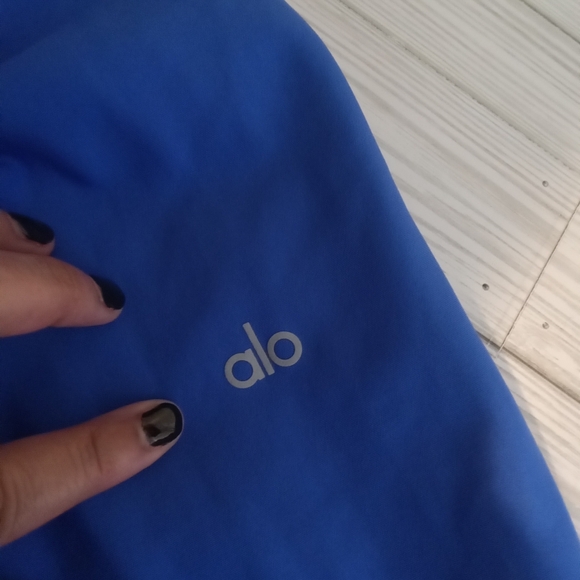 Alo yoga blue women's leggings size Medium women - Picture 5 of 6